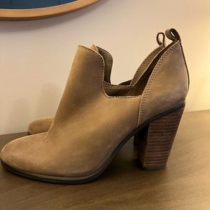 Vince Camuto booties